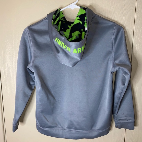 Boys Under Armour sweatshirt - size small - Picture 3 of 5